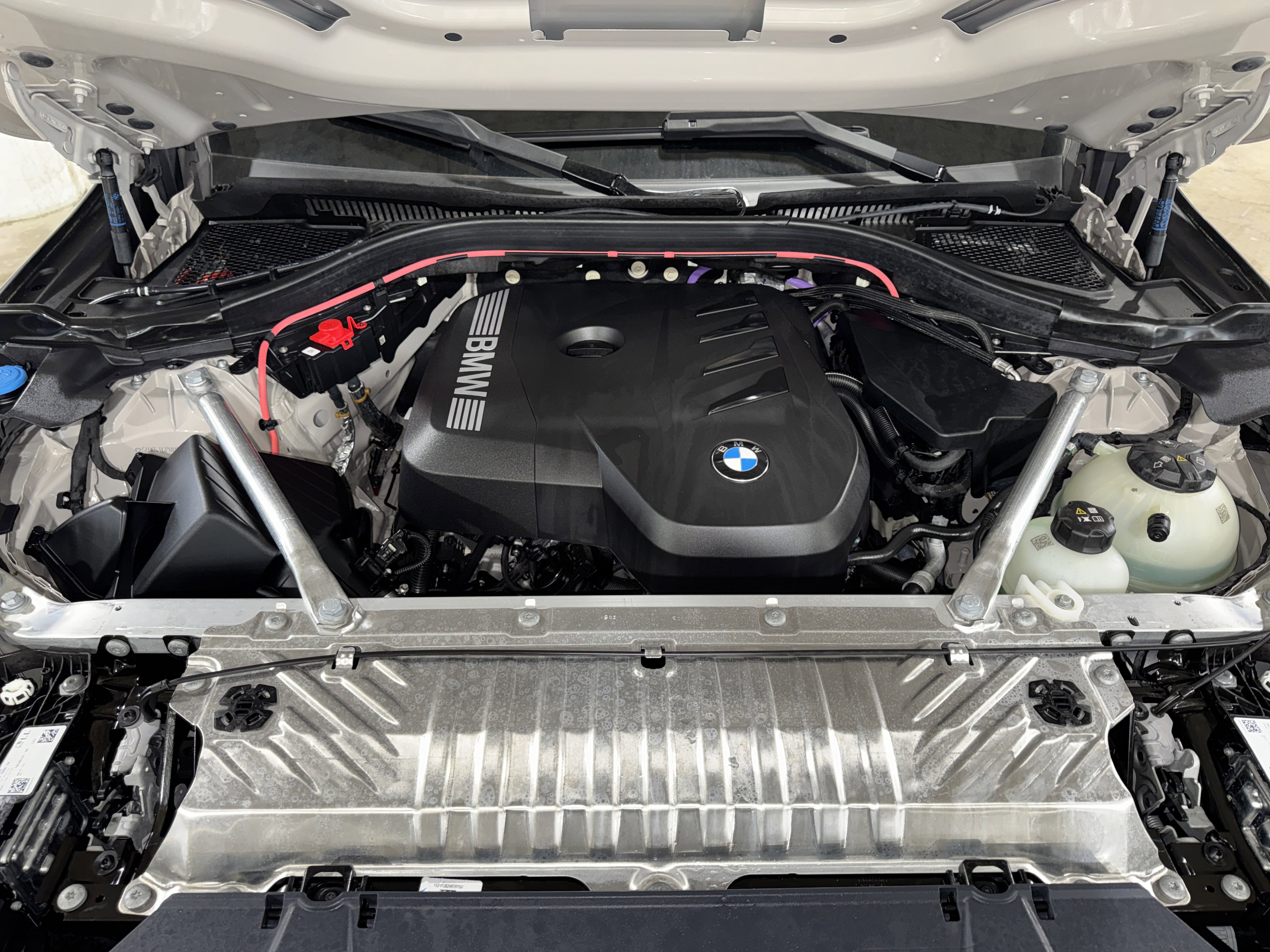 Used 2025 BMW X3 xDrive30i w/ Convenience Package AWD/4WD image 35