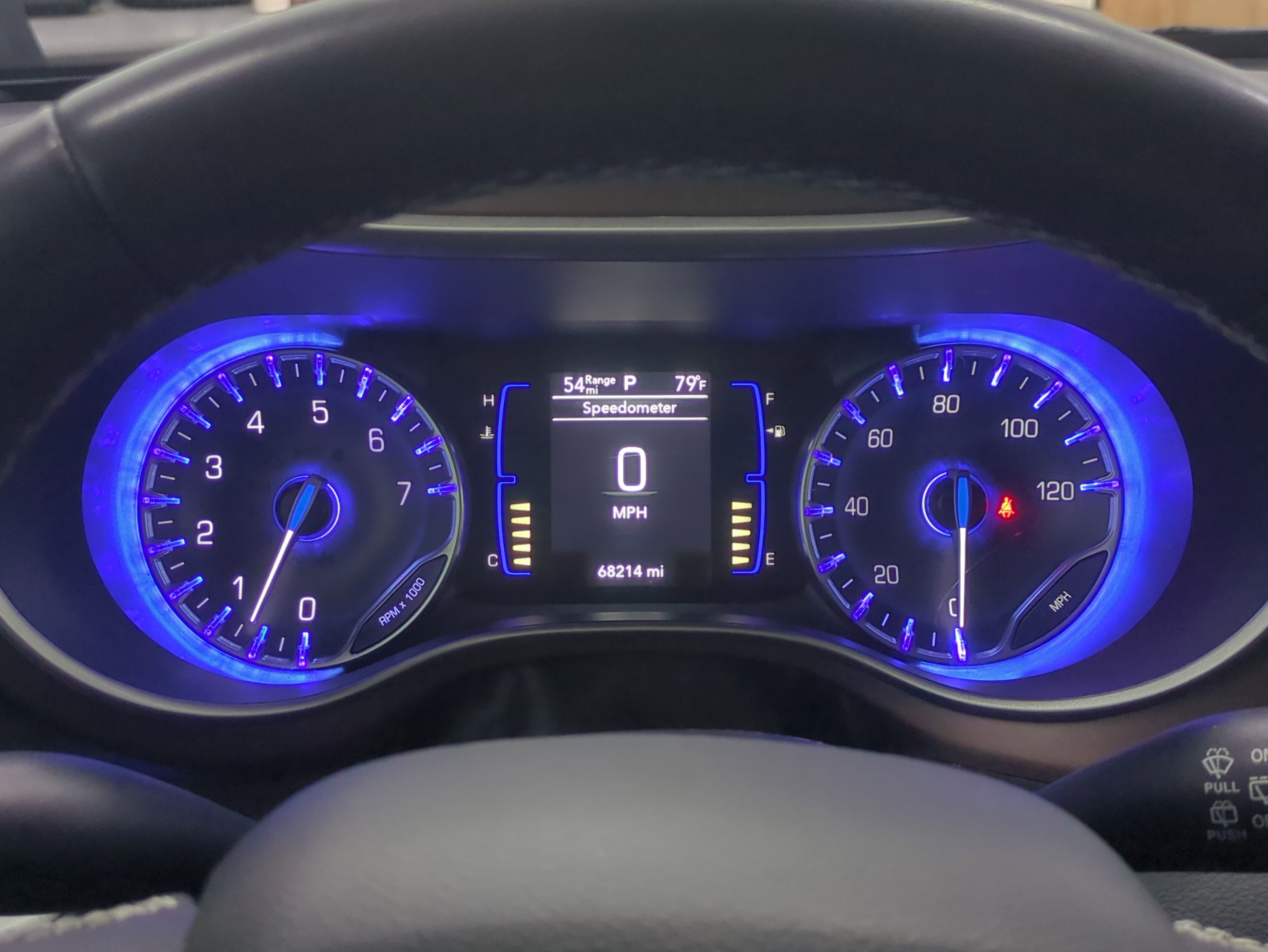 Certified 2022 Chrysler Voyager LX image 28