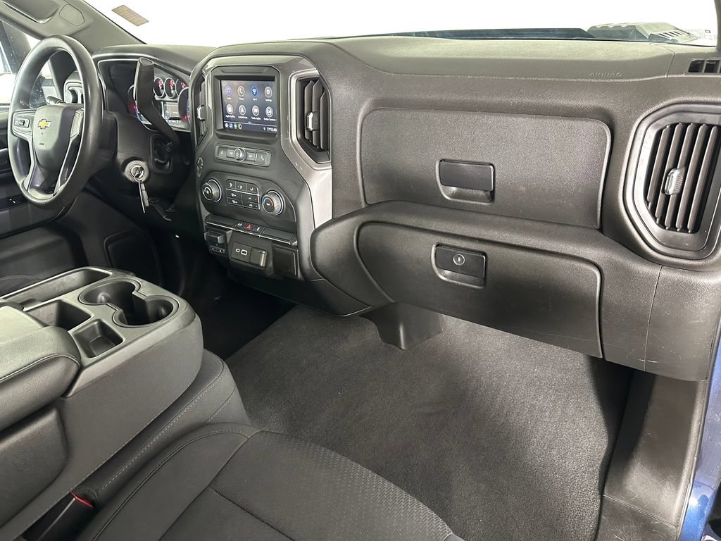 Used 2021 Chevrolet Silverado 2500 Custom w/ Custom Value Package AWD/4WD image 29