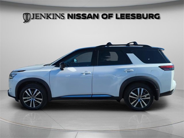 New 2025 Nissan Pathfinder Platinum w/ Lighting Package (N92) image 6