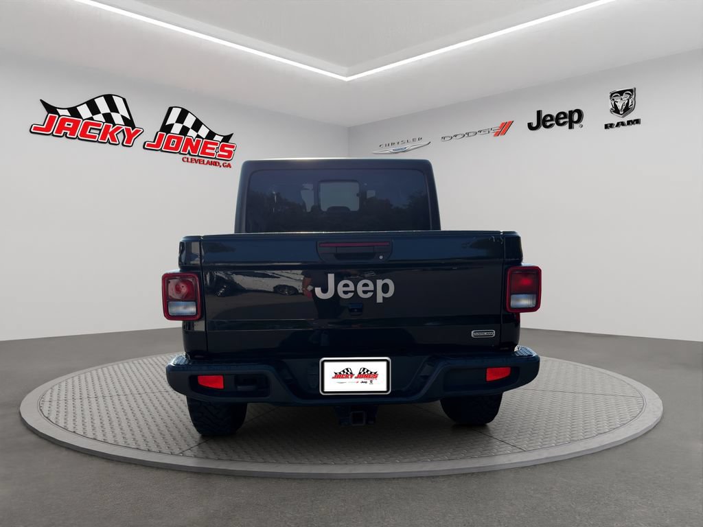 Used 2021 Jeep Gladiator Overland AWD/4WD image 7