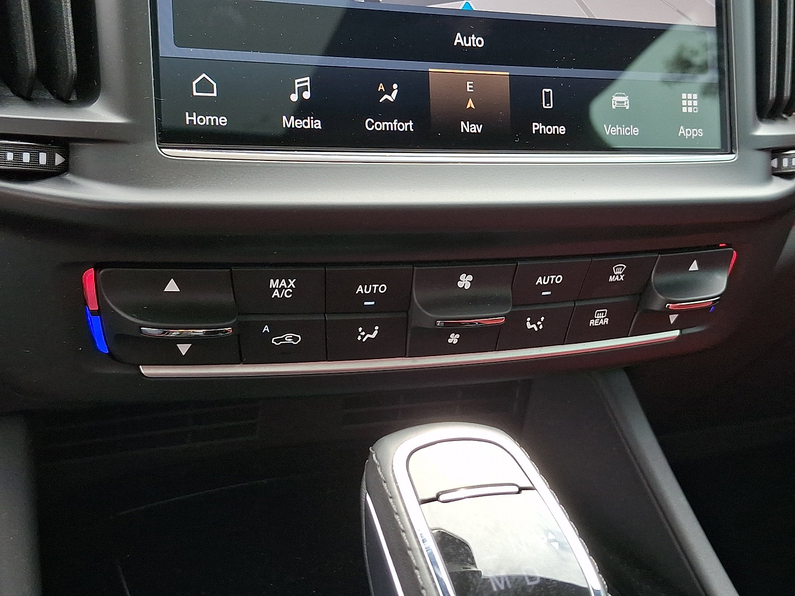 Certified 2023 Maserati Levante GT image 16