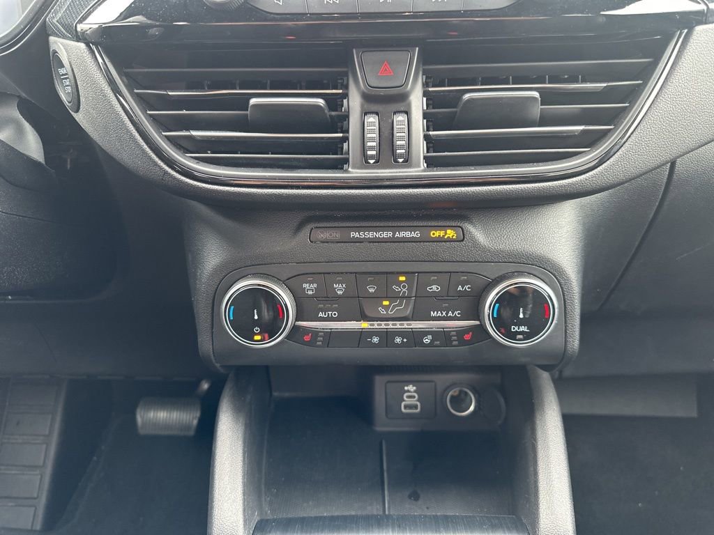 Used 2025 Ford Escape ST-Line Select image 20