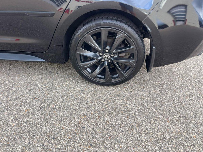 Used 2023 Toyota Corolla SE image 5