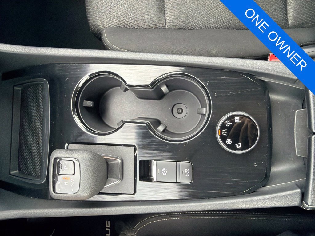Used 2024 Nissan Rogue SV AWD/4WD image 17