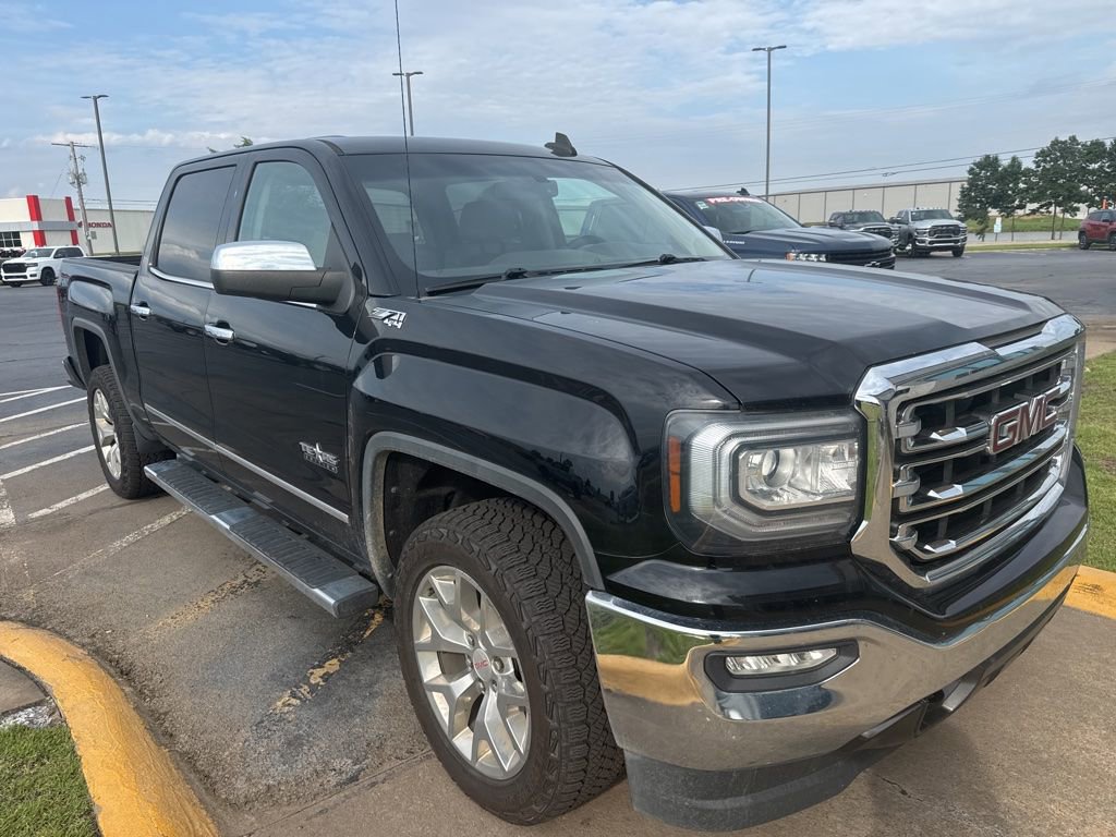 Used 2018 GMC Sierra 1500 SLT w/ Texas SLT Premium Package AWD/4WD image 3