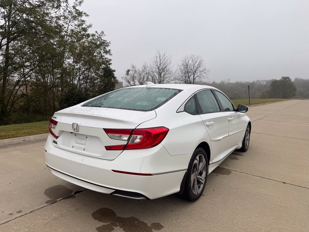 Used 2018 Honda Accord EX image 3
