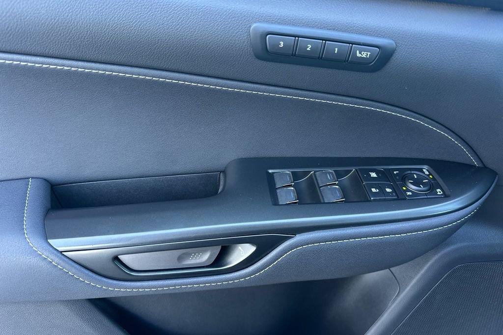 Used 2025 Lexus NX 350 AWD w/ Cold Area Package image 11