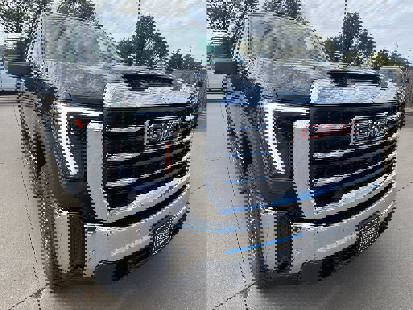 New 2026 GMC Sierra 2500 SLT w/ SLT Premium Package