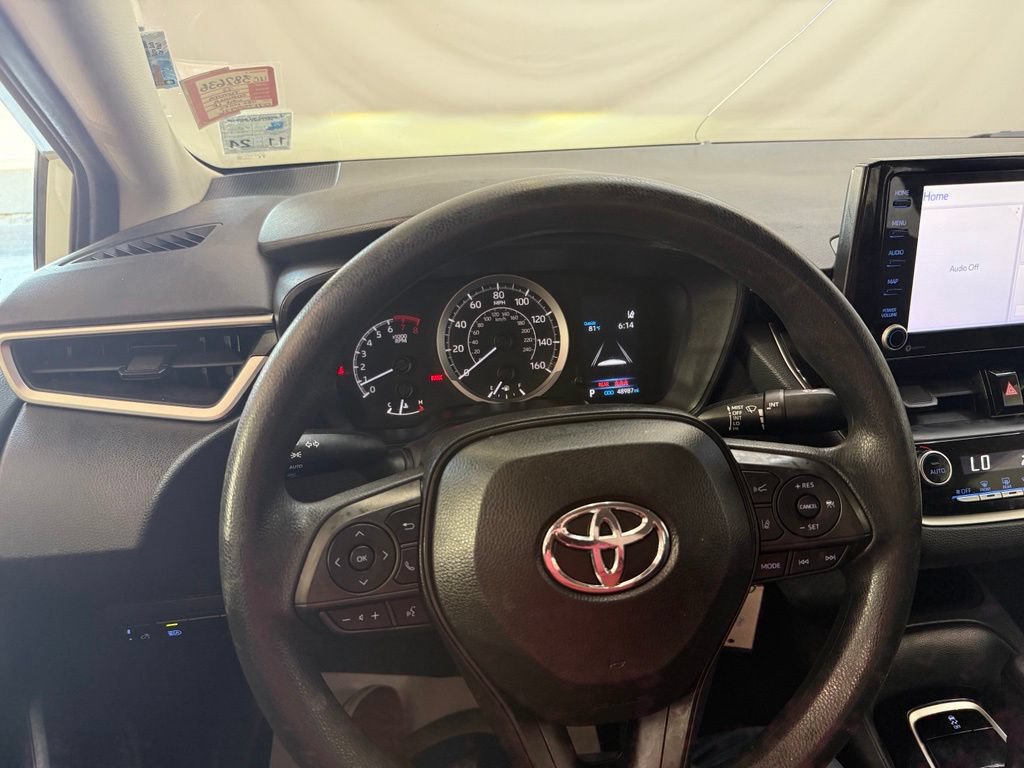 Used 2022 Toyota Corolla LE FWD image 11