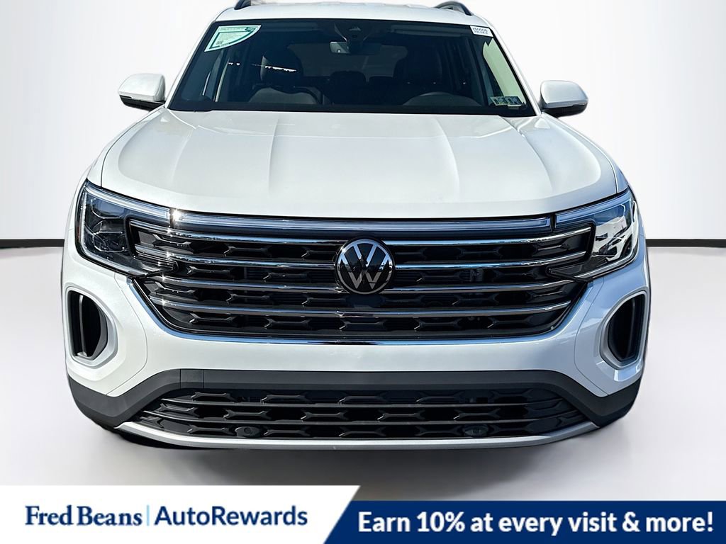 New 2026 Volkswagen Atlas SE image 2