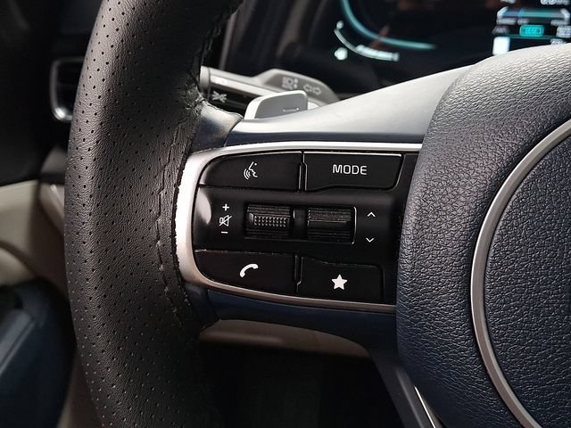 Certified 2025 Kia Sportage EX AWD/4WD image 21