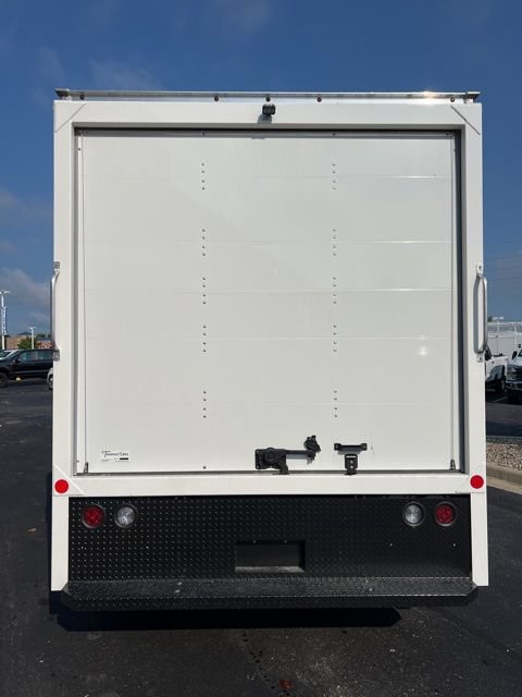 New 2025 Ford E-450 and Econoline 450 Super Duty w/ Driver's Safety Package RWD image 6
