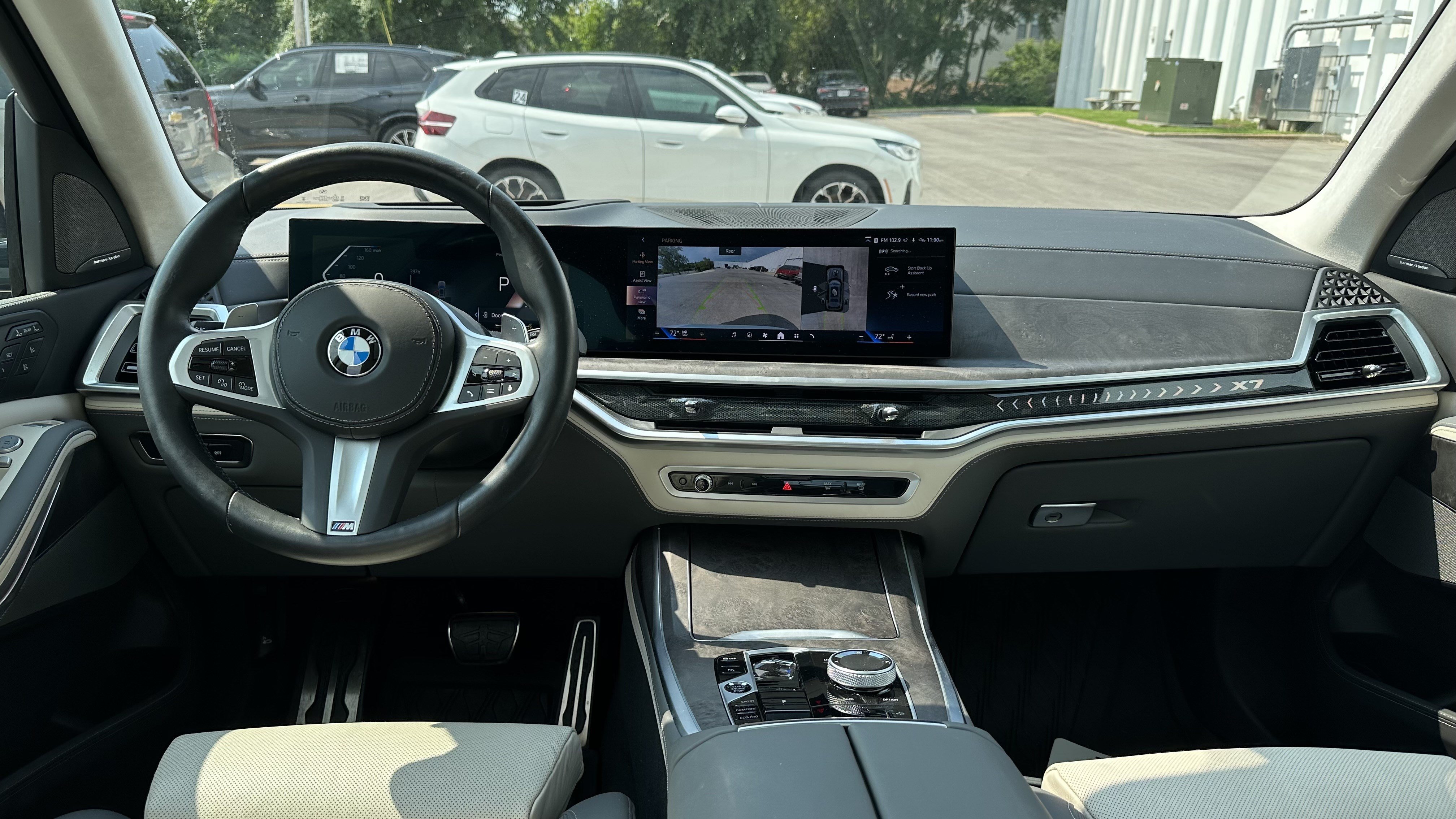 Used 2024 BMW X7 xDrive40i w/ Executive Package AWD/4WD image 30