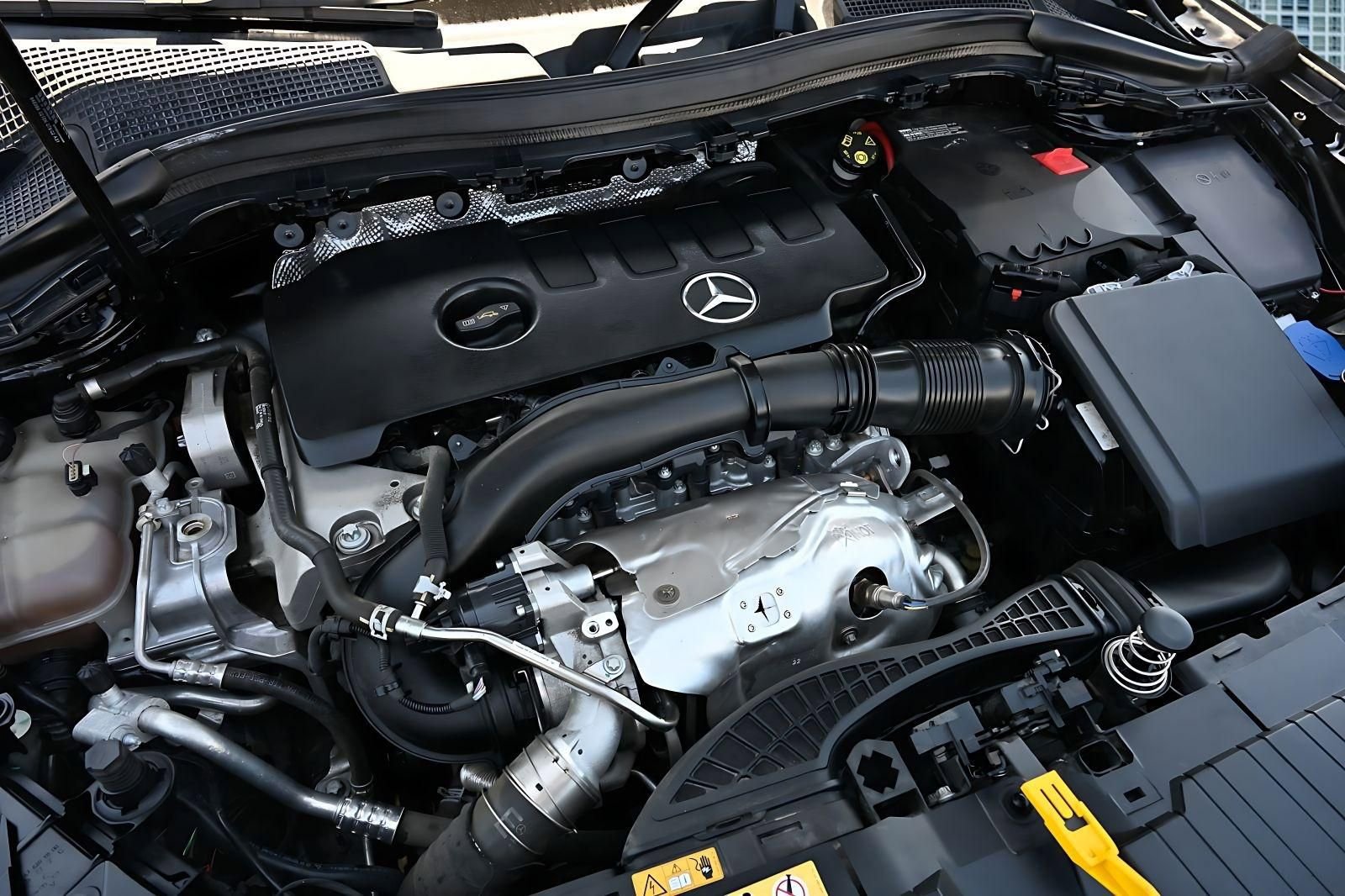 Used 2022 Mercedes-Benz GLA 250 image 30