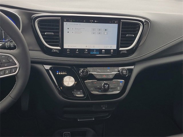 New 2026 Chrysler Pacifica Select image 14