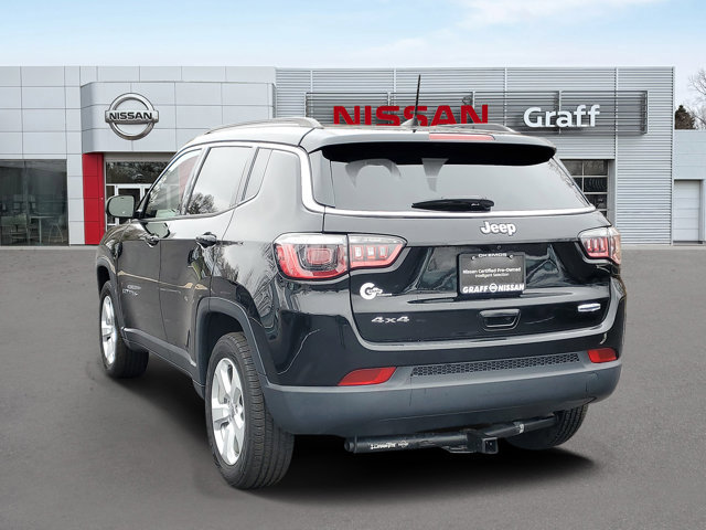 Used 2018 Jeep Compass Latitude w/ Popular Equipment Group AWD/4WD image 4