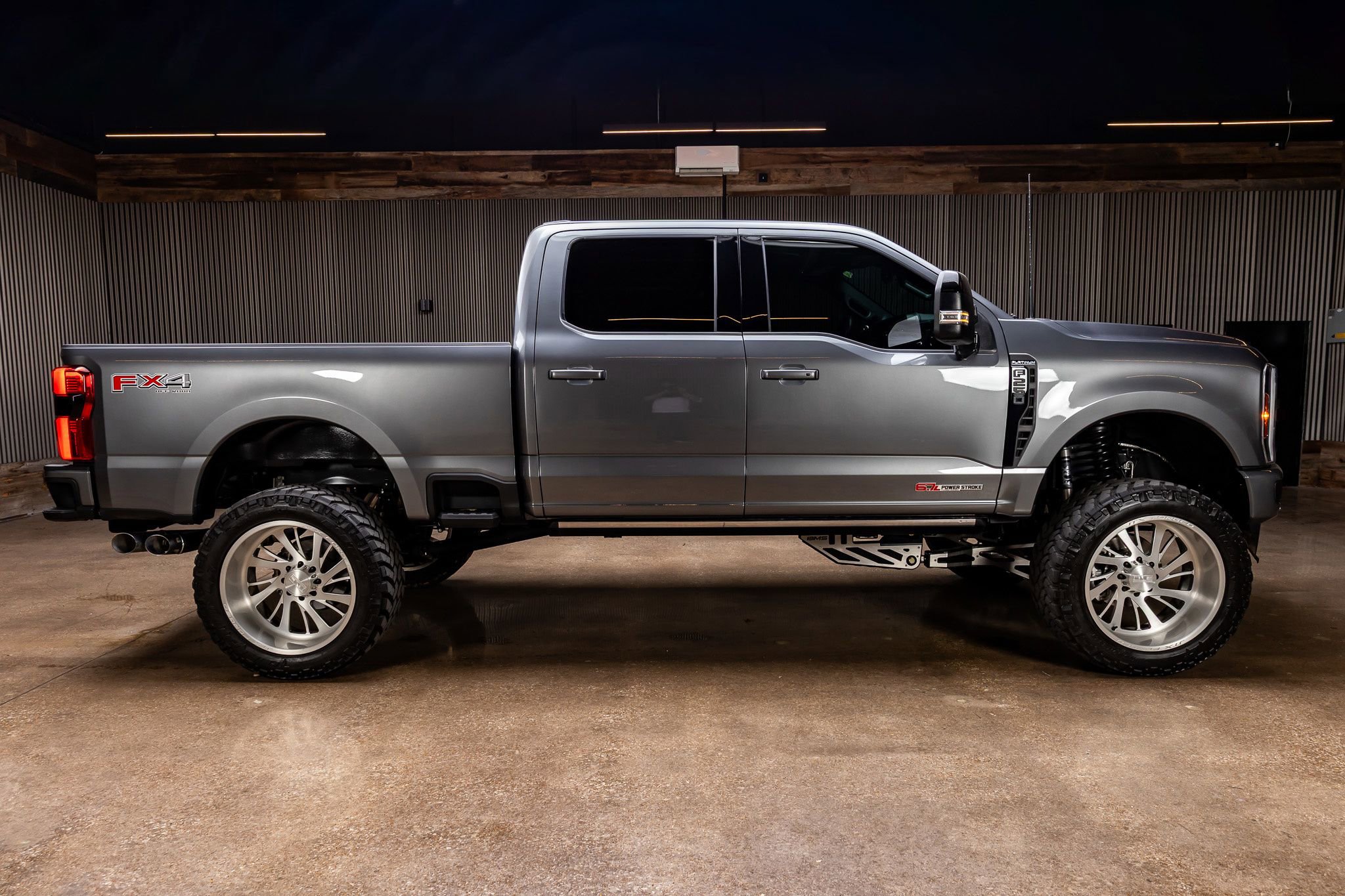 Used 2025 Ford F250 Platinum image 10