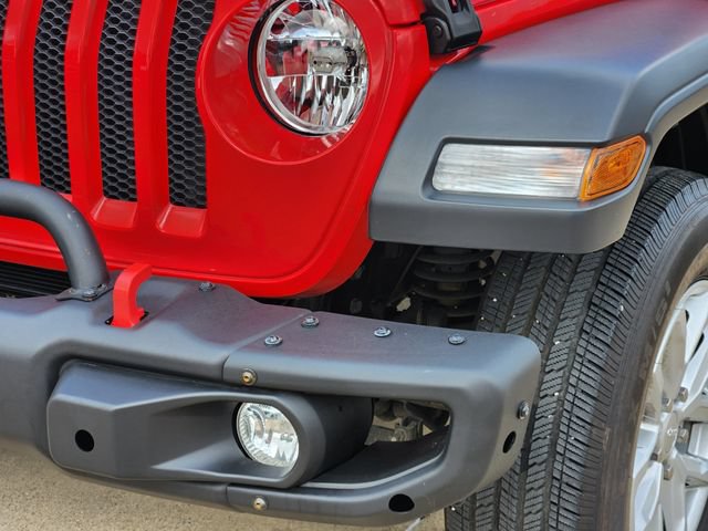 Used 2023 Jeep Wrangler Sport AWD/4WD image 17