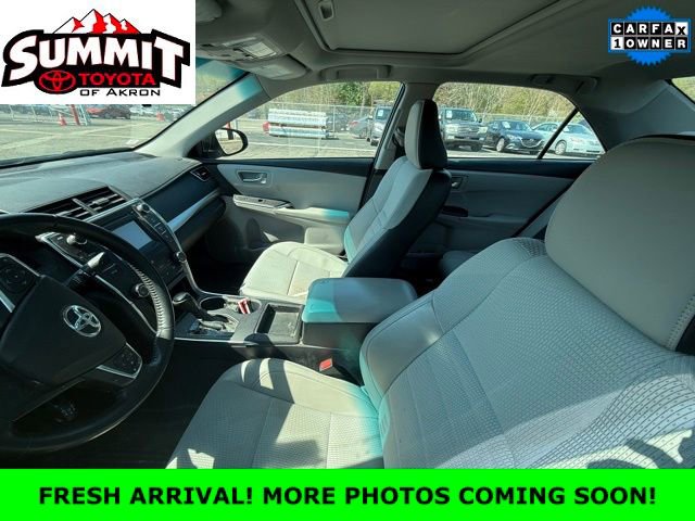 Used 2016 Toyota Camry SE w/ Moonroof Package FWD image 5