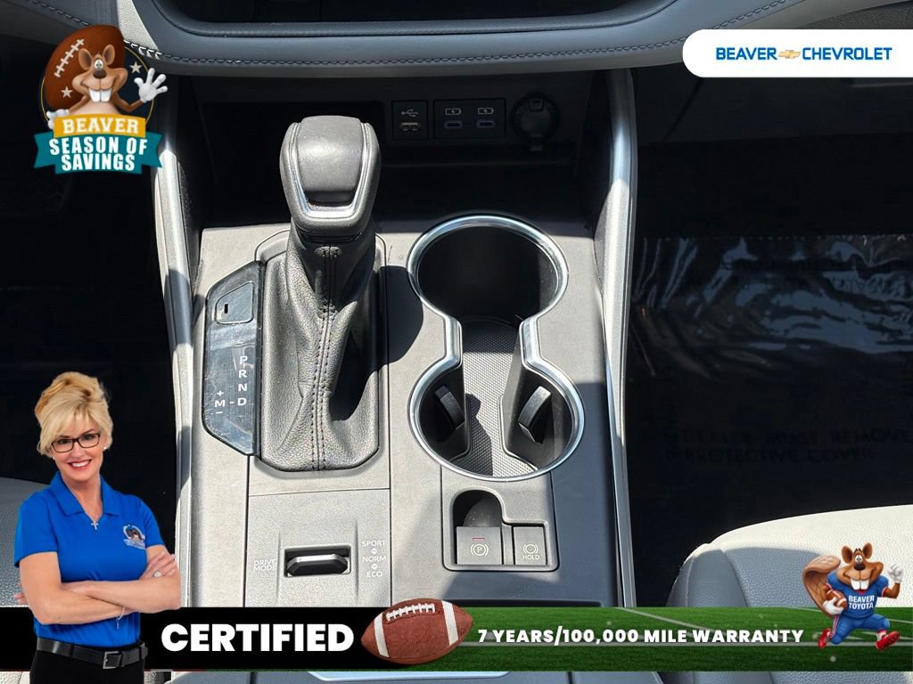 Used 2022 Toyota Highlander XLE FWD image 20