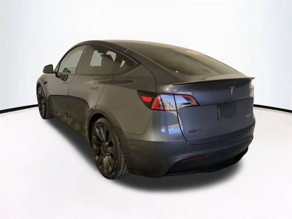 Used 2023 Tesla Model Y Performance image 7