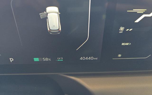 Used 2024 Kia EV9 Land AWD/4WD image 8