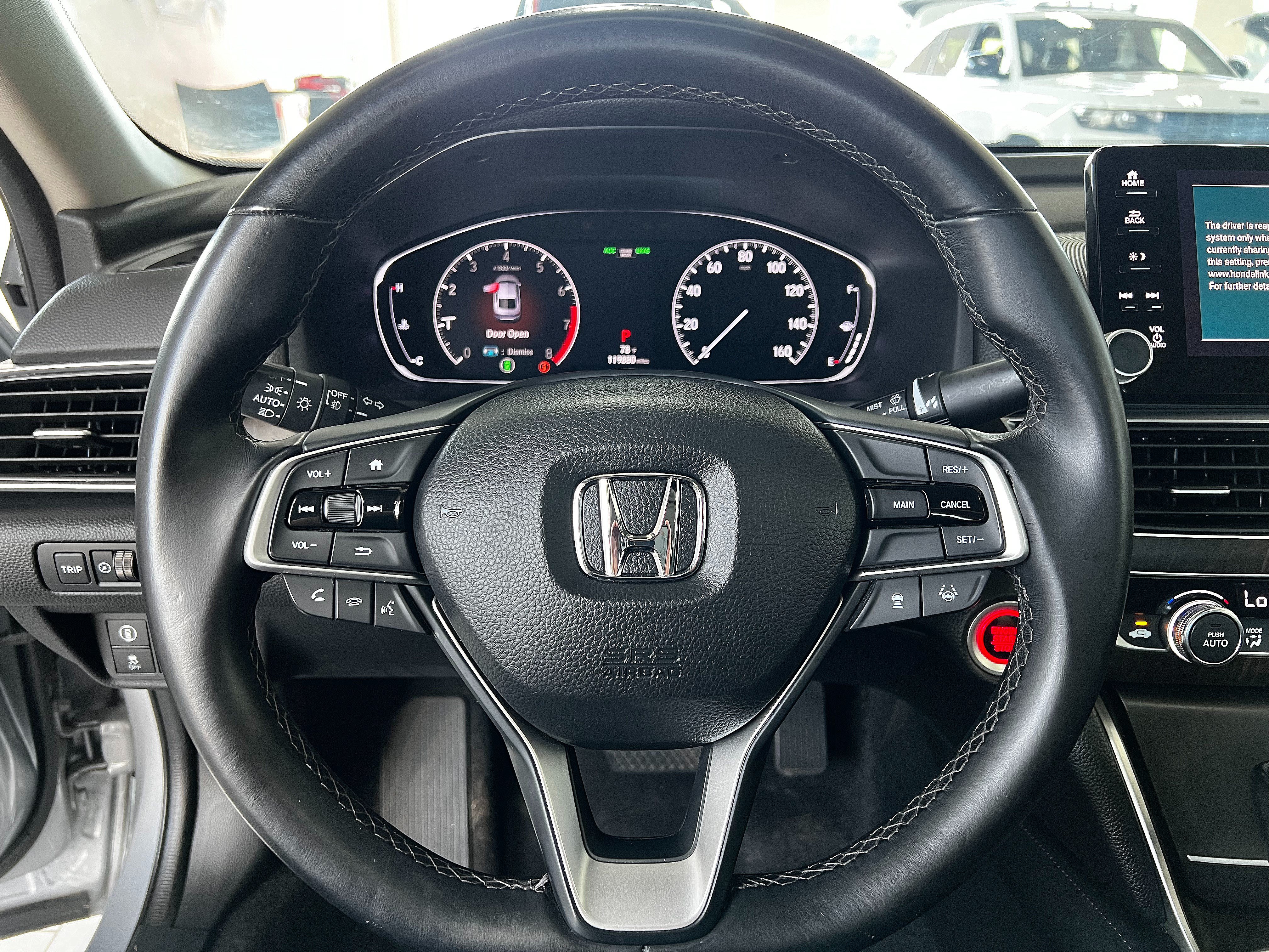 Used 2018 Honda Accord EX-L image 13