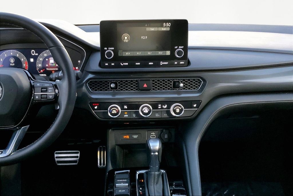 Used 2023 Acura Integra A-Spec image 9