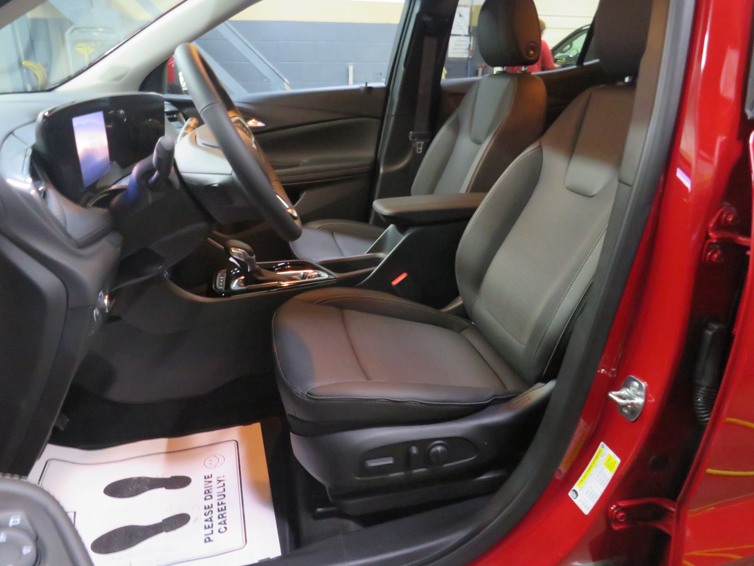 New 2026 Buick Encore GX Preferred w/ Comfort Package AWD/4WD image 12