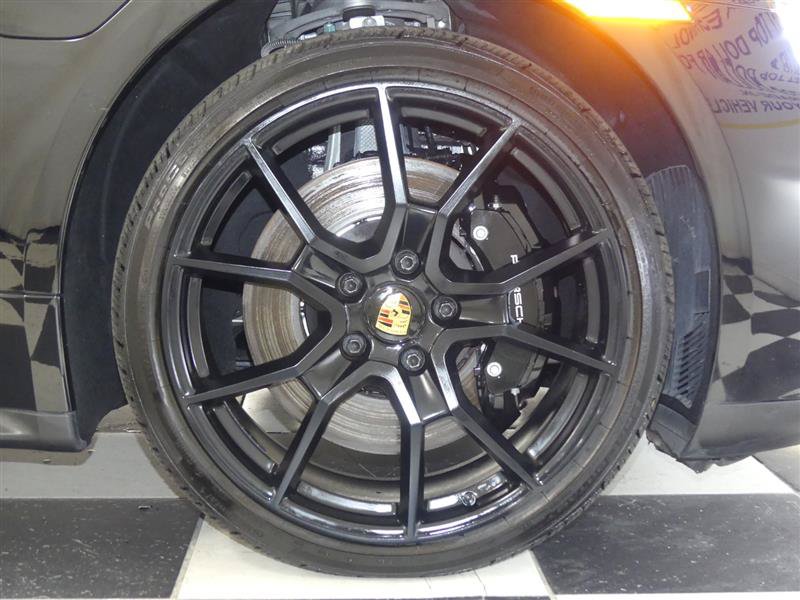 Used 2023 Porsche Taycan GTS AWD/4WD image 39