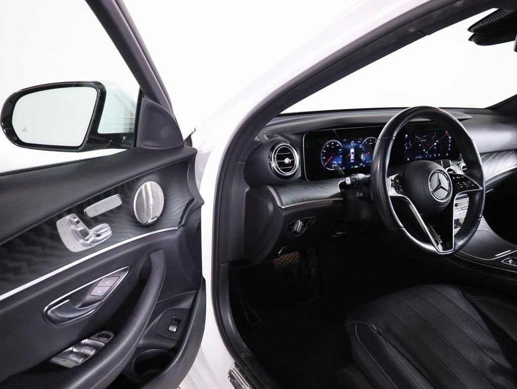 Certified 2022 Mercedes-Benz E 450 4MATIC Sedan image 31