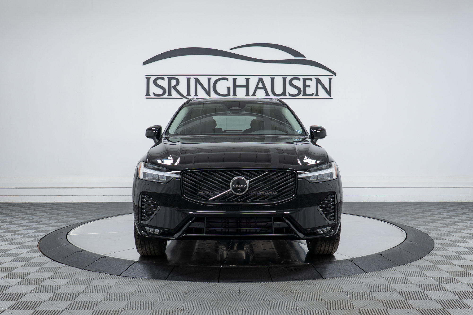 New 2026 Volvo XC60 B5 Plus w/ Protection Package Premier image 2