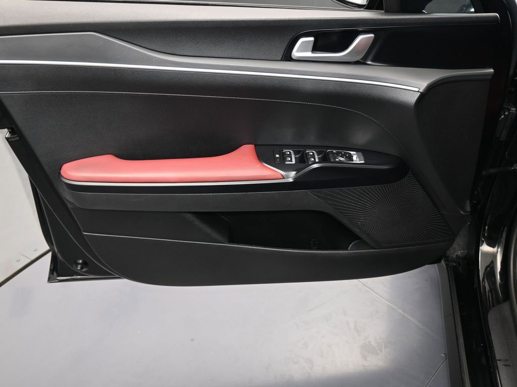 Used 2023 Kia K5 GT-Line image 13