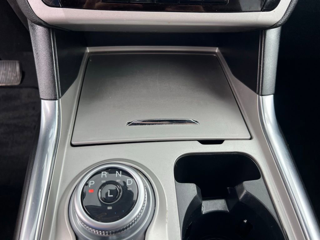 Used 2023 Ford Explorer XLT w/ Equipment Group 202A image 39