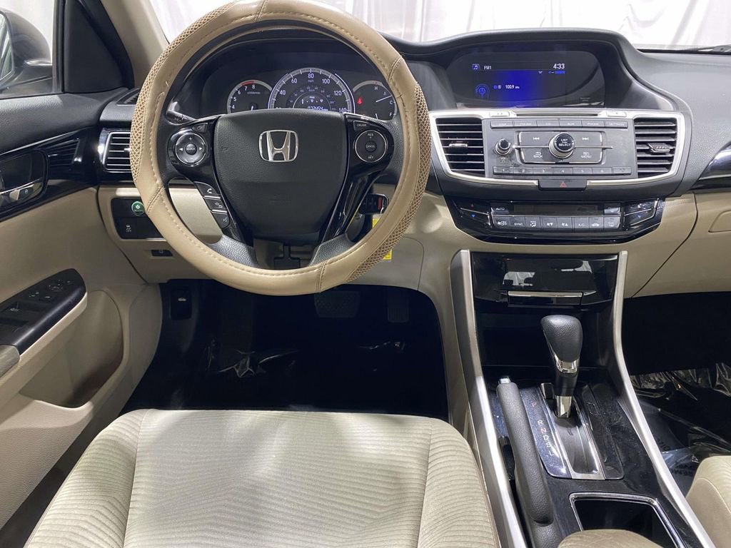 Used 2017 Honda Accord LX image 12