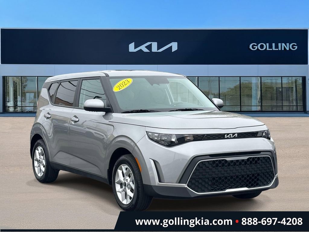 Certified 2023 Kia Soul LX w/ LX Technology Package