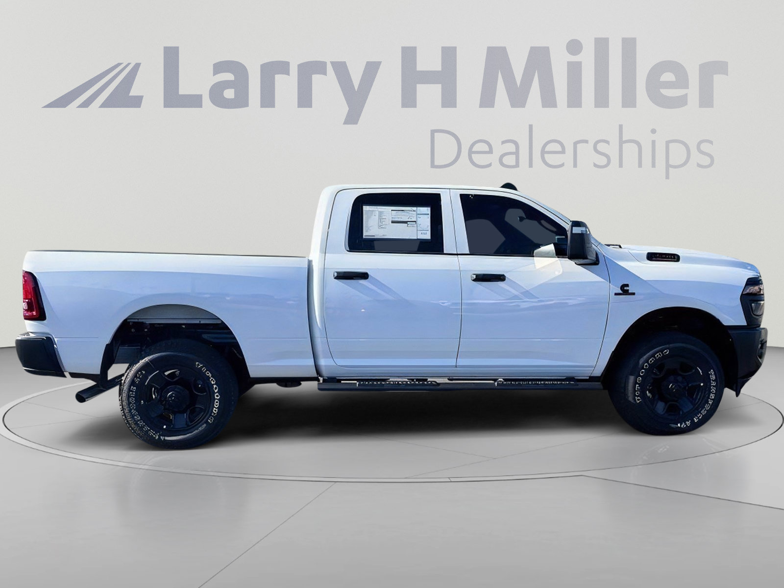 New 2026 RAM 2500 Tradesman AWD/4WD image 7