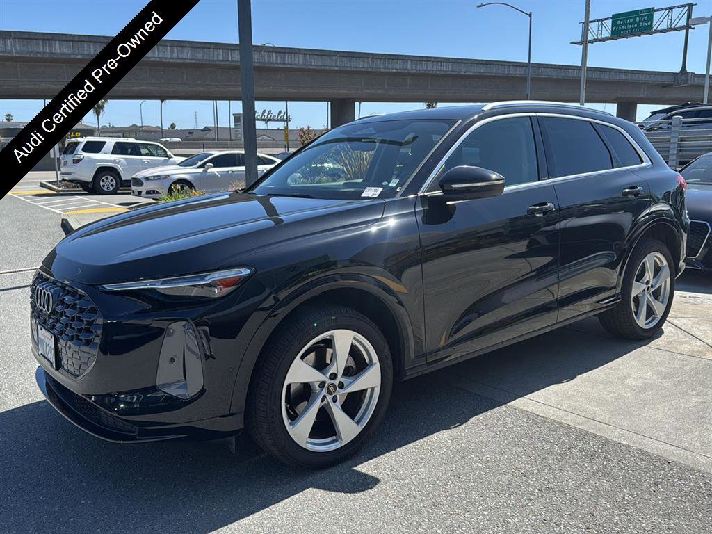 Used 2025 Audi Q5 Premium Plus w/ Premium Plus AWD/4WD image 1