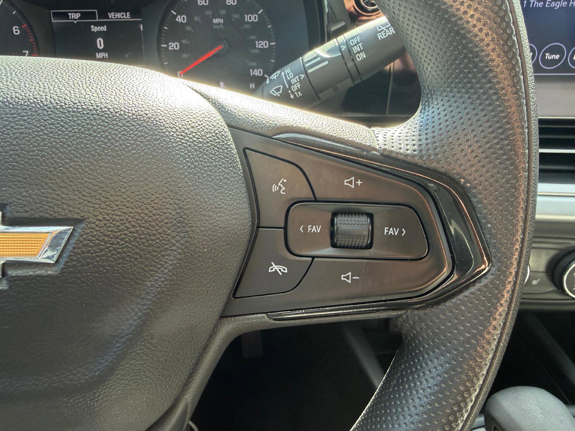 Used 2024 Chevrolet Trax LS w/ LS Convenience Package FWD image 13