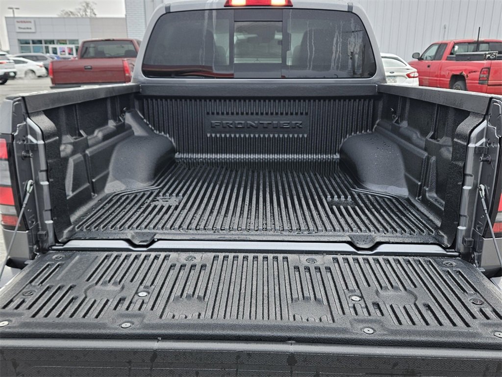 New 2026 Nissan Frontier SV image 9