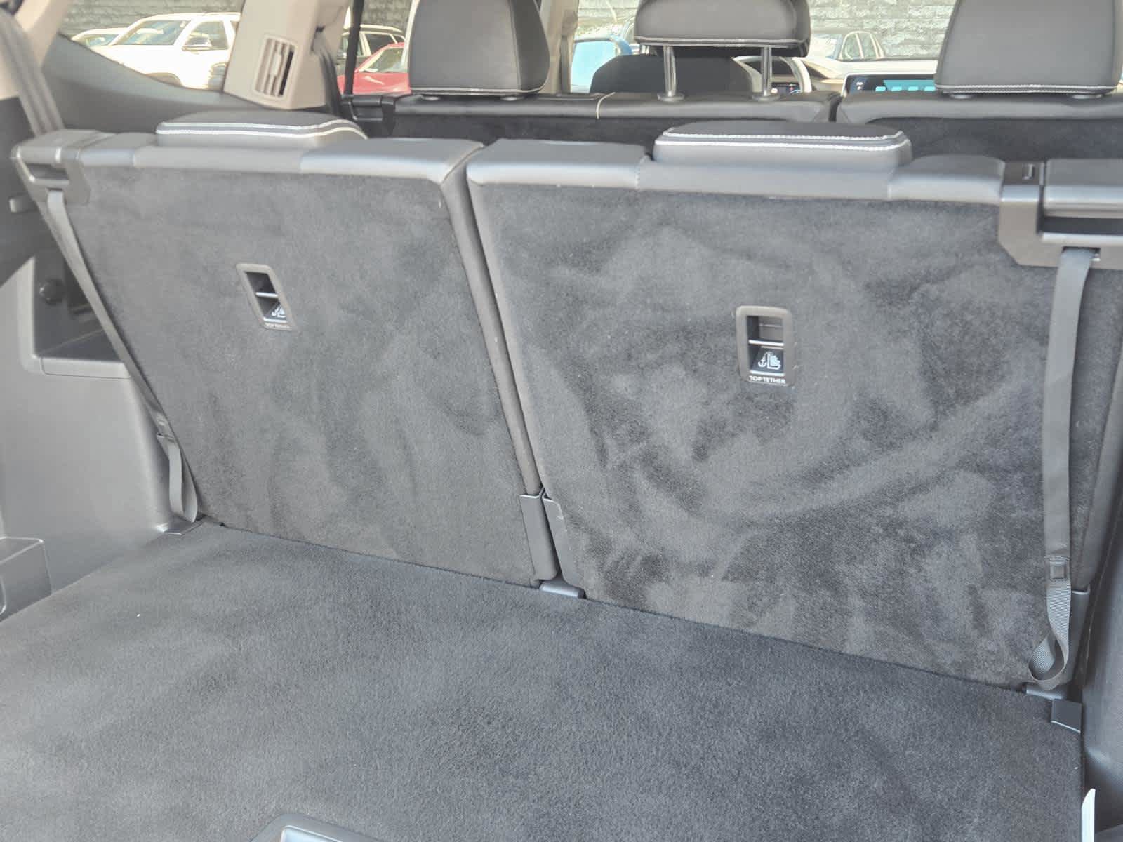 Certified 2025 Volkswagen Atlas SE image 15