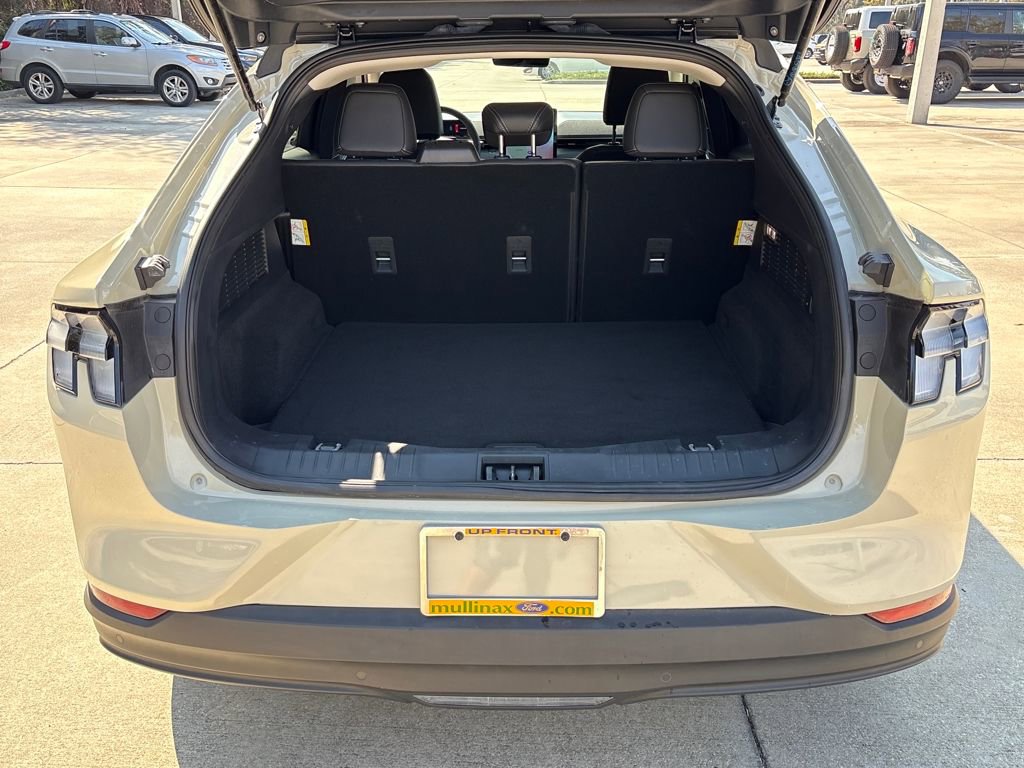 Certified 2025 Ford Mustang Mach-E Select w/ Comfort Package Lite image 29