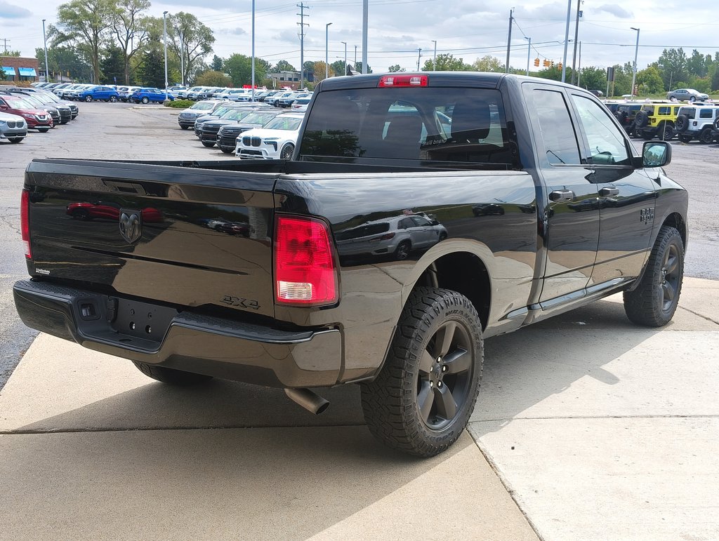 Used 2021 RAM 1500 Express w/ Wheel & Sound Group AWD/4WD image 14