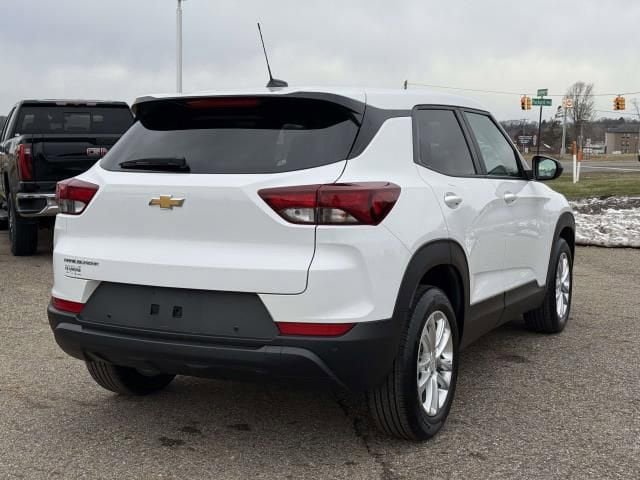 Used 2024 Chevrolet TrailBlazer LS w/ LS Convenience Package FWD image 5