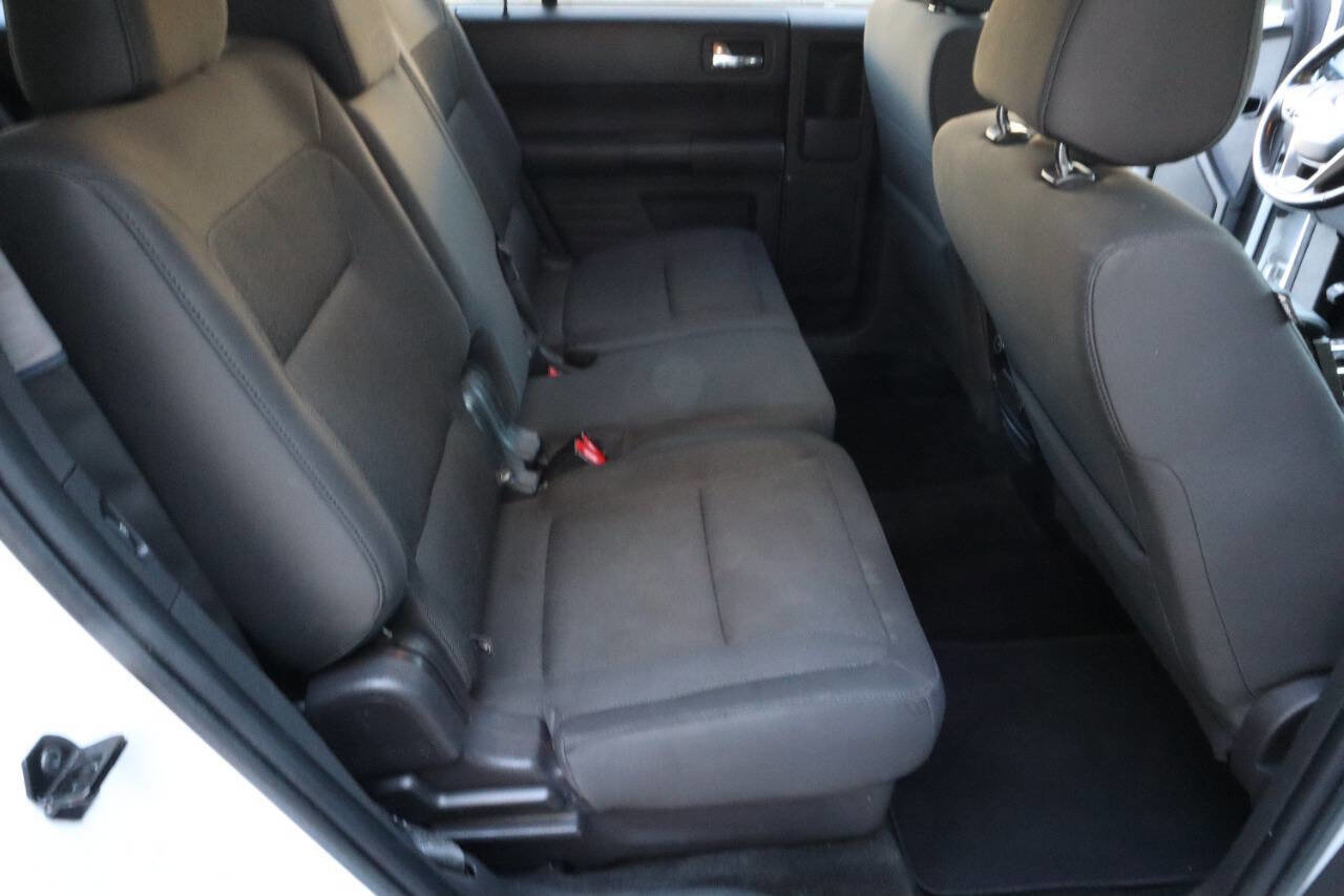 Used 2014 Ford Flex SE image 12