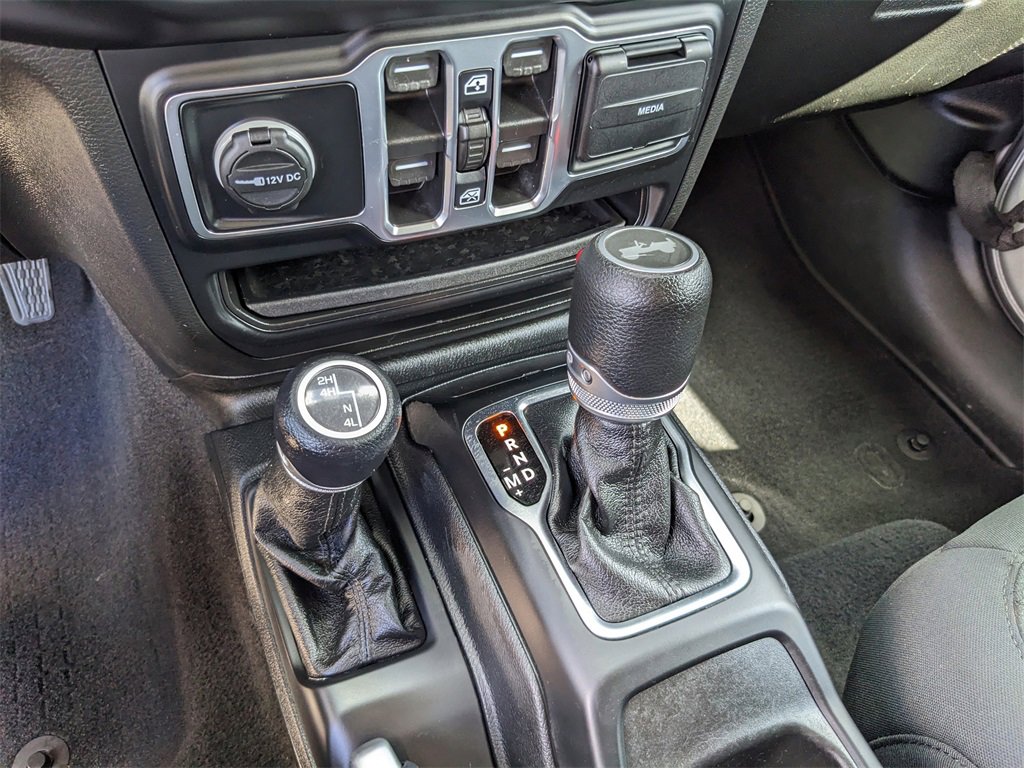 Used 2021 Jeep Wrangler Unlimited Sport image 26