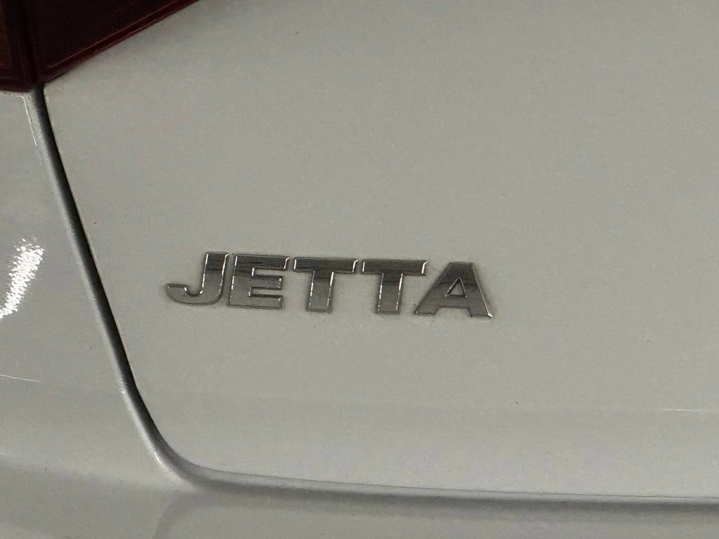 Used 2019 Volkswagen Jetta R-Line w/ R-Line Cold Weather Package FWD image 33