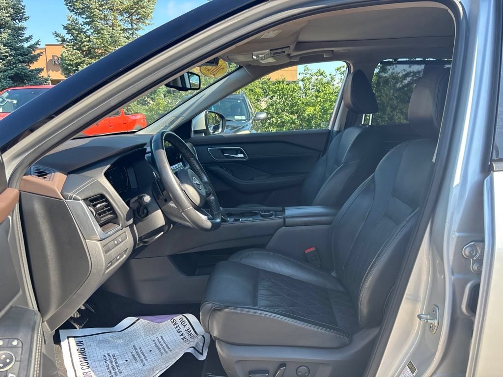 Certified 2023 Nissan Rogue Platinum w/ Platinum Premium Package AWD/4WD image 21