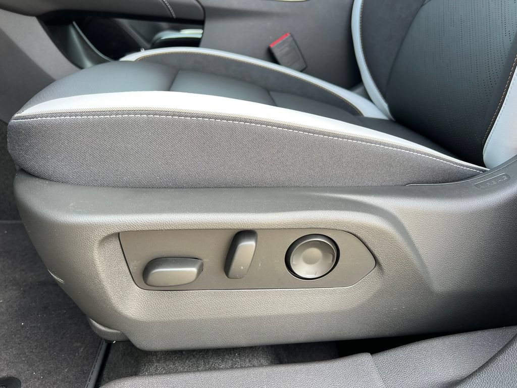 New 2026 Buick Envision Sport Touring AWD/4WD image 10